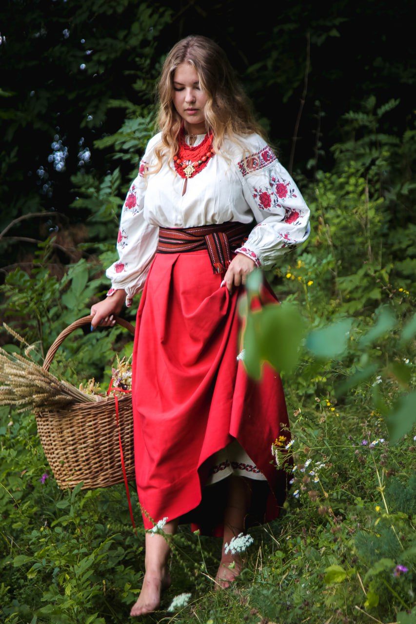 Slavic girls in Seville