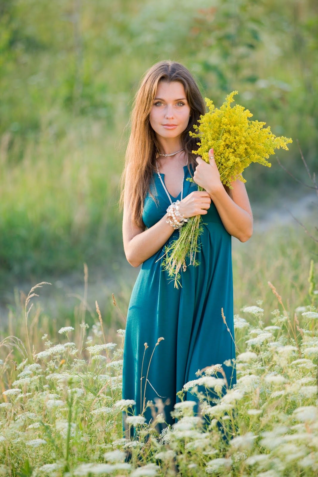 Slavic women in Seville